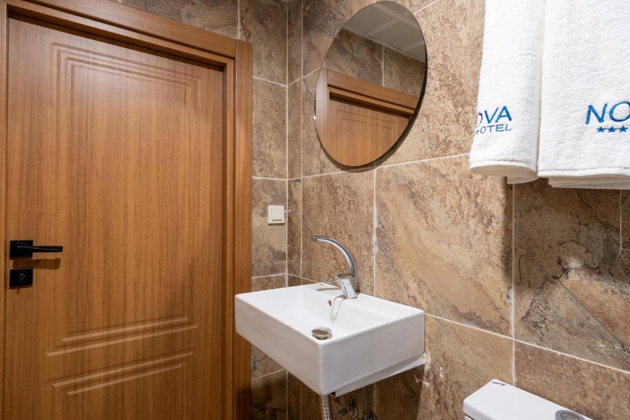 Istanbul Nova Hotel Ngoại thất bức ảnh