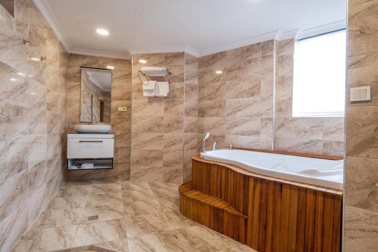 Istanbul Nova Hotel Ngoại thất bức ảnh